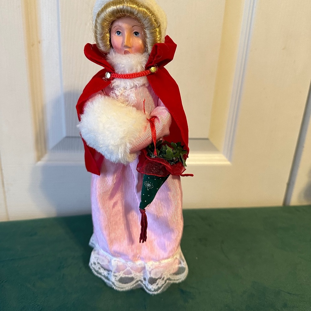 Vintage Christmas Carolers, Victorian lady